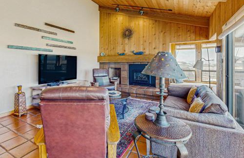 Sea Ranch Casa | Windrow Retreat
