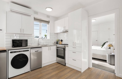 St Kilda Apartamento | Windsor Apartments by Urban Rest