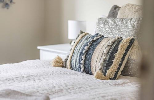 Slough Casa | Windsor Burnham Ascot Haven Sleeps 4