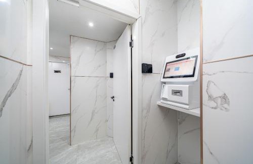 Tsim Sha Tsui Casa | Windsor Hella Inn