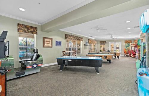 Windsor Hills Casa | Windsor Hills Cozy 2BR Condo,Slides,Pool,By Disney