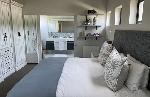 Tokai Cama Y Desayuno | Windsor House