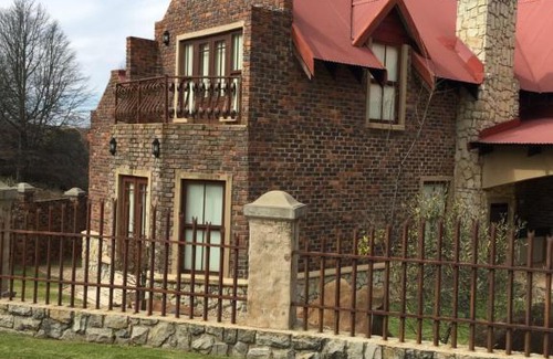 Dullstroom Casa | Windsor House