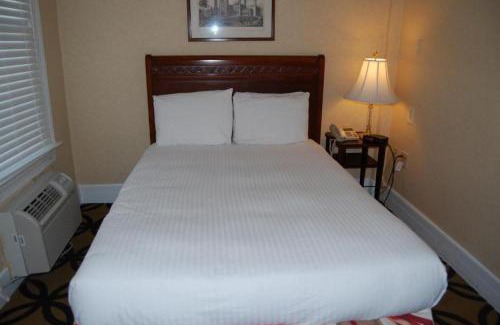 Dupont Circle Hotel | Windsor Inn Hotel