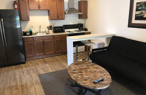 Lake George Hotel | Windsor Motel