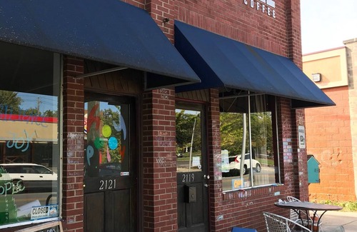 Windsor Park Apartamento | Windsor Park Pad apt 2 min to Mass Ave With AC
