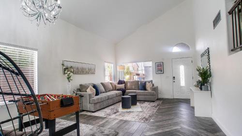 Maryvale Casa | Windsor Phoenix