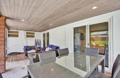Bel Air Casa | Windward By The Sea Villa