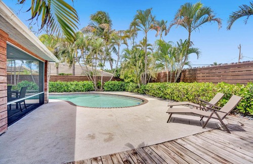 Bel Air Casa | Windward By The Sea Villa