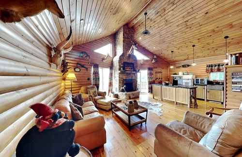Crellin Cabaña | Windy Acres