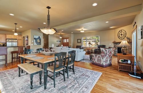 Worley Casa | Windy Bay Hideaway on Lake Coeur d' Alene!