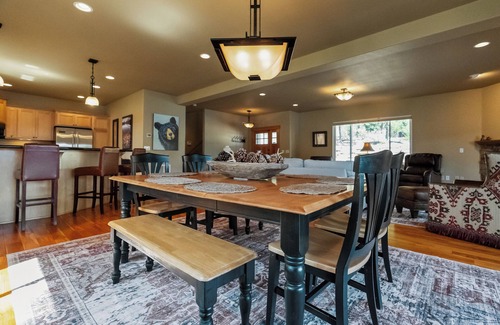 Worley Casa | Windy Bay Hideaway on Lake Coeur d' Alene!