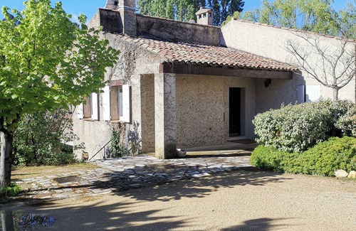 Grambois Casa | Vino y propiedad residencial en el Luberon en Provenza