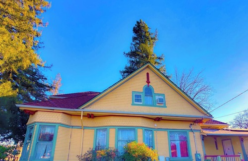 Cloverdale Casa | Wine Country 1-bedroom retreat with WiFi, AC in charming Cloverdale