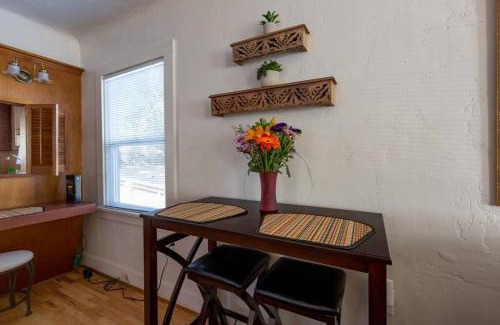 Atascadero Casa | Wine Country Bungalow