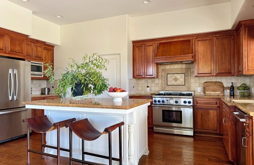 Paso Robles Casa | Wine Country Escape w/Views + Wine Cellar & Gym | Caterina Dusi Vineyard