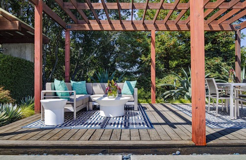 Sebastopol Casa | Wine Country Guest Cottage with Vineyard Views and Gardens