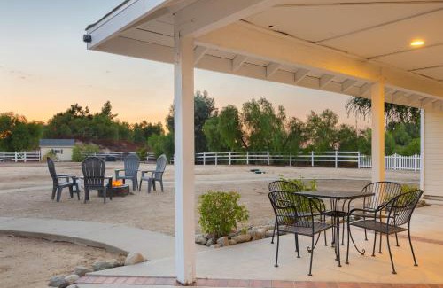 Temecula Casa | Wine Country Retreat Gorgeous Views Minutes to Wineries