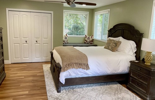 Santa Rosa Casa | Wine Country Retreat w Pool & Spa - Near Vineyards