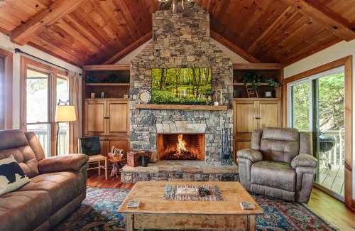 Big Canoe Casa | Wine Down Cottage - Mountain Views Sip Wine Fireside Watch Netflix Play Golf