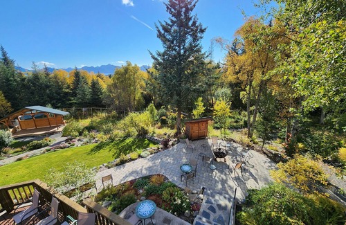 Kachemak Casa | Bay View 3 BDRM @ Bear Creek Winery