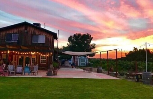Reedley Apartamento | Winemaker's Suite - Sequoia View B&B