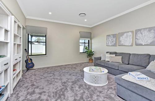 Cessnock Casa | Winery Rest at Turnberry Hunter Valley - 5 minutes to vineyards.