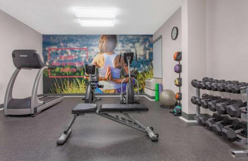 North Charleston Hotel | Wingate by Wyndham Charleston Coliseum