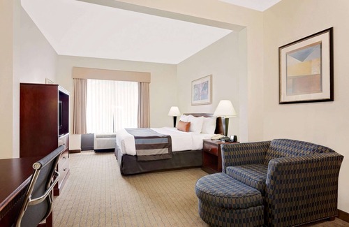 Destin Hotel | Wingate by Wyndham - Destin FL