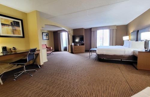 Greensboro Hotel | Wingate by Wyndham Greensboro/Coliseum
