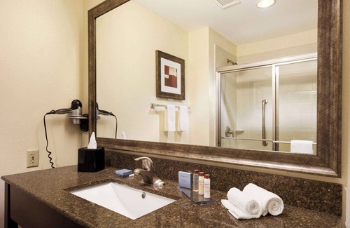 San Marcos Hotel | Wingate by Wyndham San Marcos