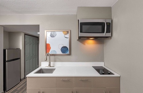 Sulphur Hotel | Wingate by Wyndham Sulphur Near Lake Charles