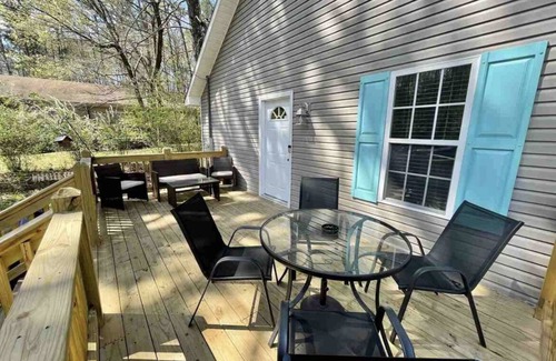 Counce Casa | Winn Springs- Relaxing Lake Weekend Getaway