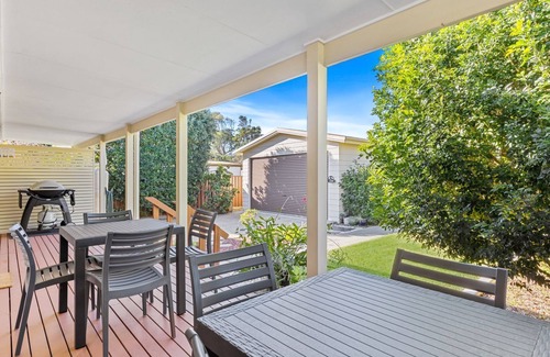 Tomakin Casa | Winnies on Sunpatch. Gorgeous, pet friendly home in fantastic location