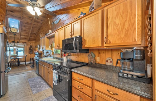 Moultonborough Casa | Winnipesaukee Lake Front Cottage with Sandy Beach and 25ft Dock Sleeps 8