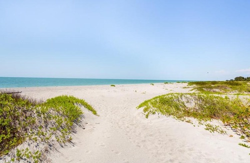 Captiva Casa | Winshall Home home