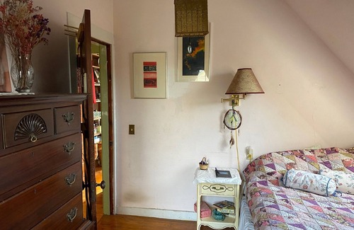 Bernard Otro | Winter Rental Bernard on MDI near beach and harbor and ANP for 1 or 2.- 1000