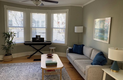 Munjoy Hill Casa | Winter rental - Bright and charming townhome atop Munjoy Hill. 11/1/25- 5/31/26
