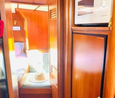 Municipality of Hoorn Alquiler De Eote | Winter Sailing with your friends or stay only in cosy oceangoing yacht For more fun