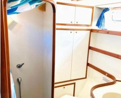 Municipality of Hoorn Alquiler De Eote | Winter Sailing with your friends or stay only in cosy oceangoing yacht For more fun