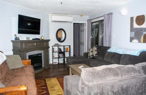 Ghent Apartamento | Winterplace Condo Ski in Ski out E103