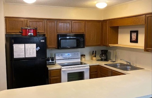Ghent Apartamento | Winterplace Ski in Ski out condo First Floor D105