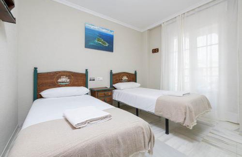 Rincón de la Victoria Apartamento | WintowinRentals Seafront Apartment with Spectacular Views