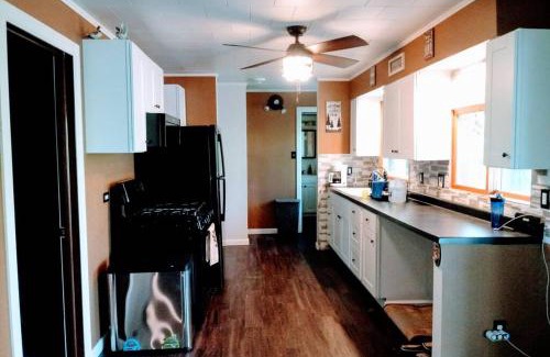 Lake Delton Casa | Wisconsin Dells Cabin in the Woods - VLD0423