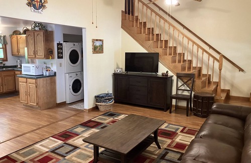Solon Springs Cabina | Wisconsin Northwoods cabin on beautiful Island Lake