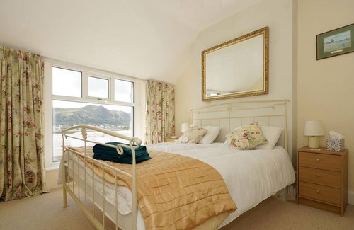 Deganwy Casa | Wise Folly - Tres Habitaciones Casa, Capacidad 6