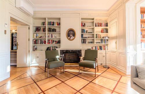 Moncloa - Arguelles Apartamento | Wishome - Espectacular piso de lujo 360m2 en Madrid, excelente ubicación, muy cerca del Palacio Real