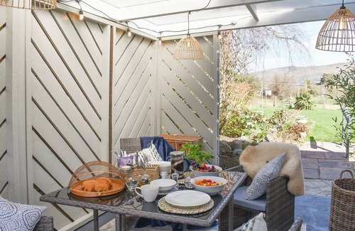 Llanbedr-dyffryn-clwyd Cabaña | Wisteria Lodge at The Shipon