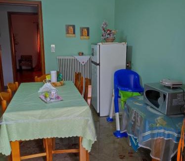 Diava Apartamento | With a View of Meteora