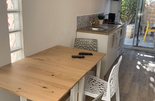 7th Arrondissement Apartamento | With or without a car: shops, beaches, town centre, transport etc.